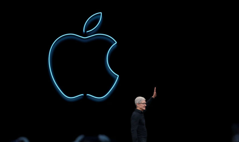 How These 2 Apple’s Weakness & Threat Might Grab Them By The…